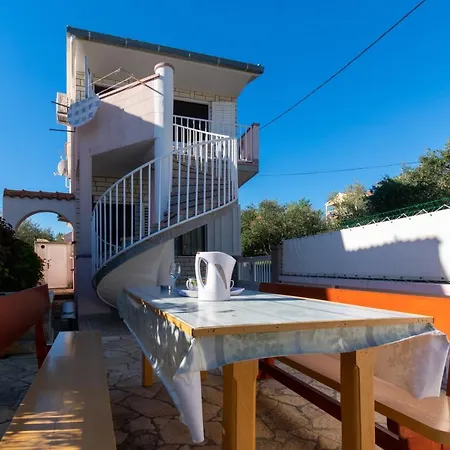 Seaside House For Families With Children Kukljica, Ugljan - 17930 Σπίτι διακοπών