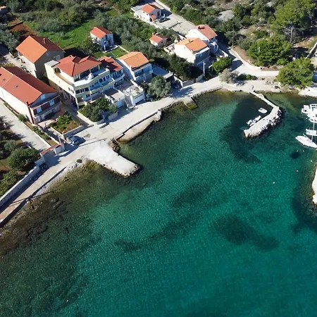 Prázdninový dům Seaside House For Families With Children Kukljica, Ugljan - 17930 *